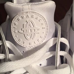 Nike Air Huaraches, size 9.5, white.
